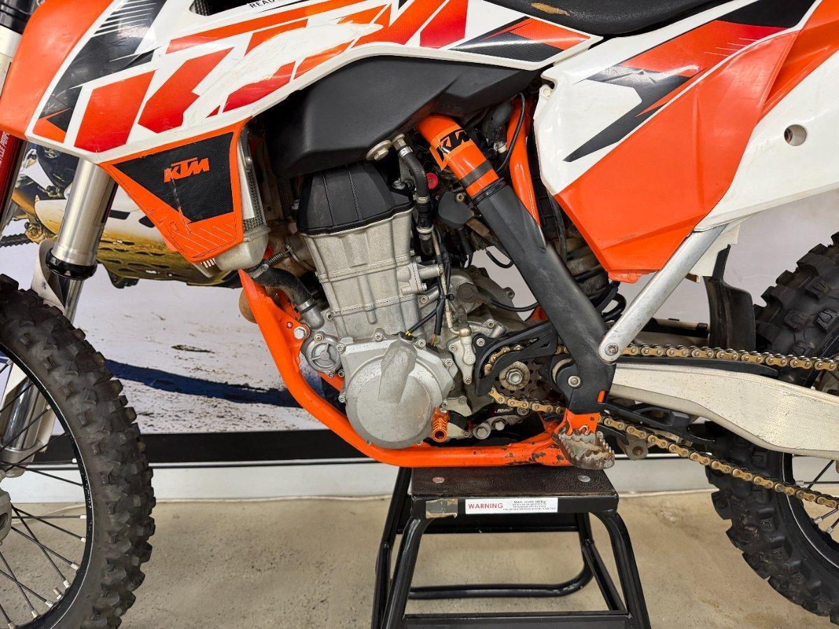 2015 KTM 450 SX-F MOTOCROSS
