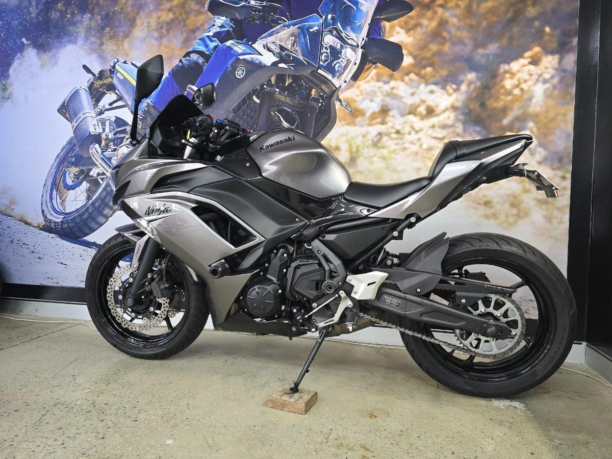 2021 KAWASAKI NINJA 650L SPORTS