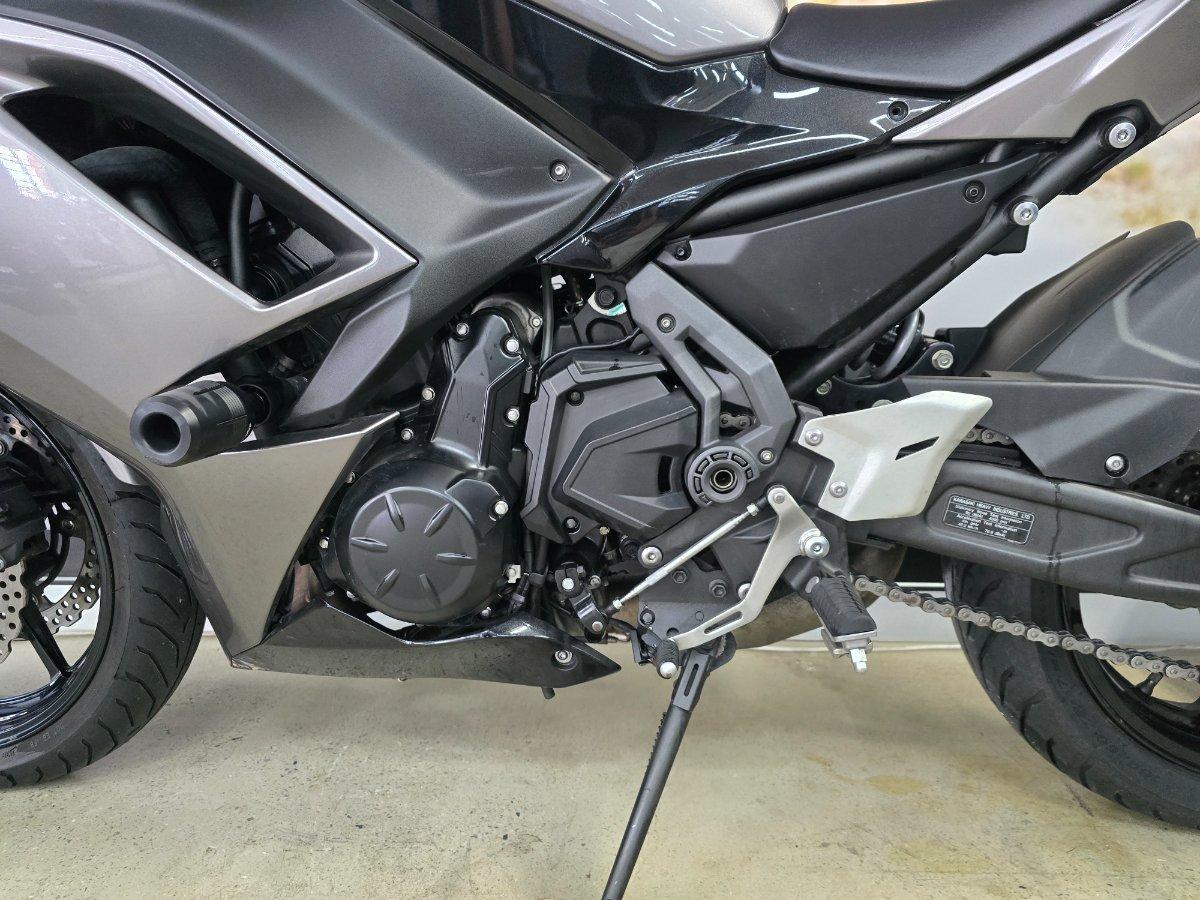 2021 KAWASAKI NINJA 650L SPORTS