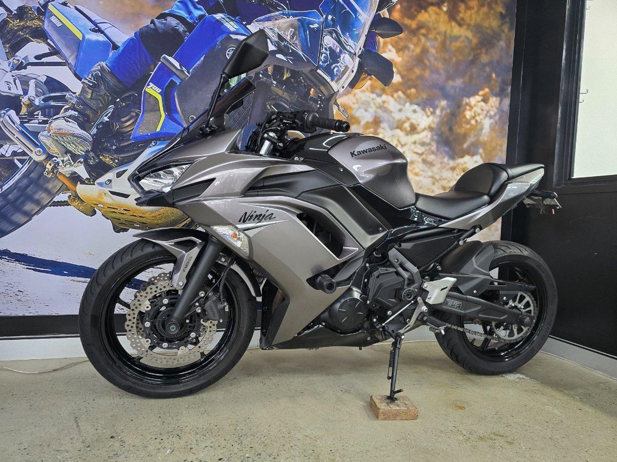2021 KAWASAKI NINJA 650L SPORTS