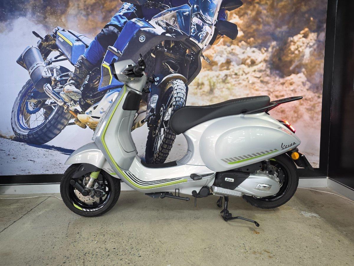 2024 VESPA SPRINT TECH 150 SCOOTER