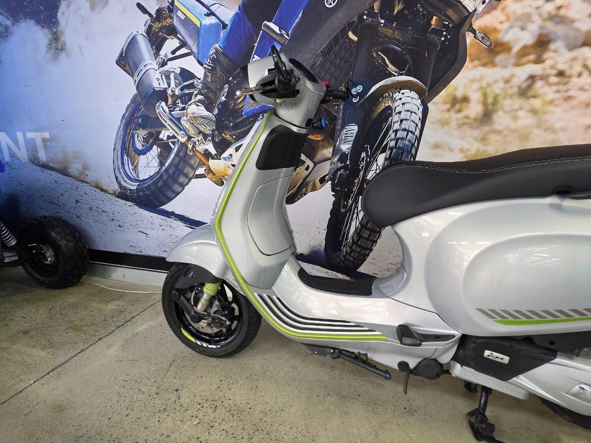 2024 VESPA SPRINT TECH 150 SCOOTER