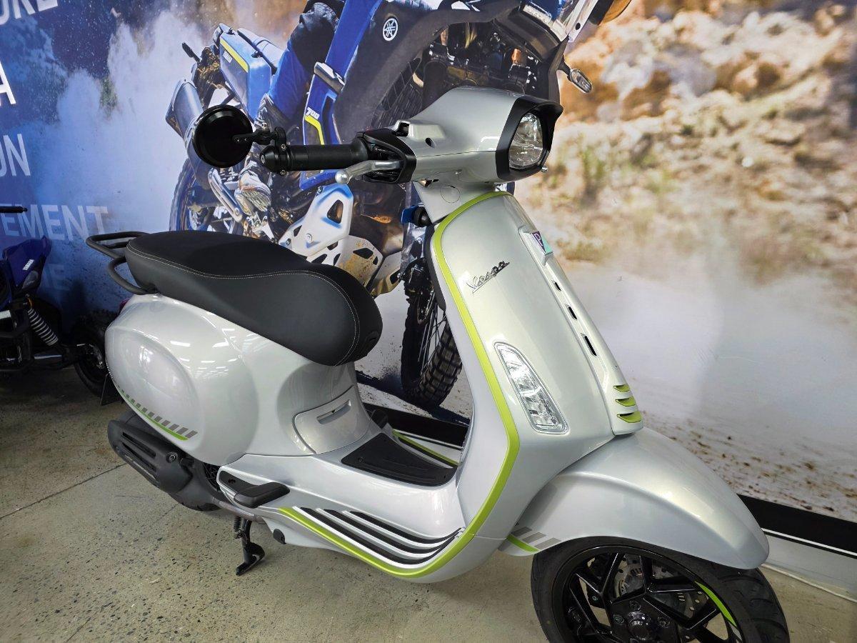 2024 VESPA SPRINT TECH 150 SCOOTER