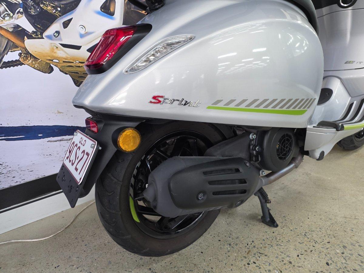 2024 VESPA SPRINT TECH 150 SCOOTER