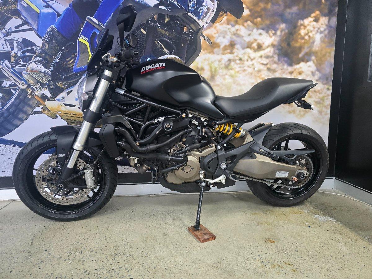 2014 DUCATI MONSTER 821 DARK ROAD