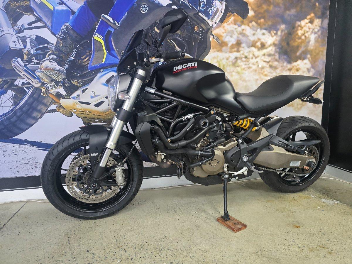 2014 DUCATI MONSTER 821 DARK ROAD