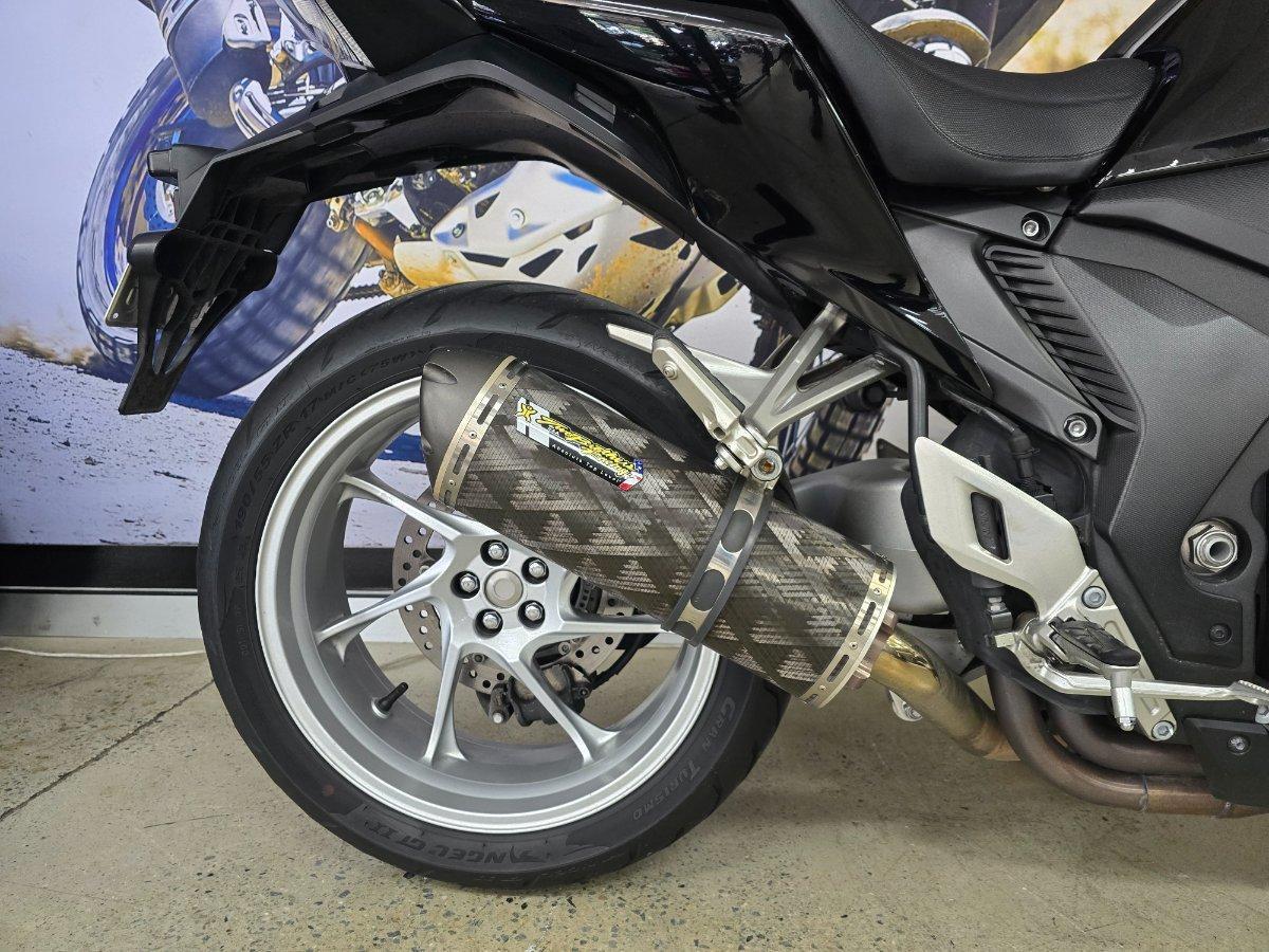 2017 HONDA VFR1200F (ABS) ROAD