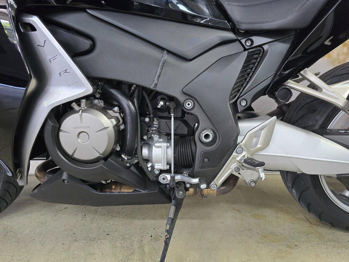 2017 HONDA VFR1200F (ABS) ROAD