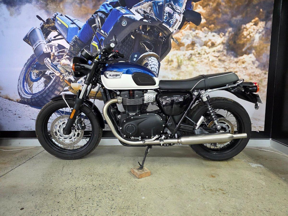 2022 TRIUMPH BONNEVILLE T100 ROAD