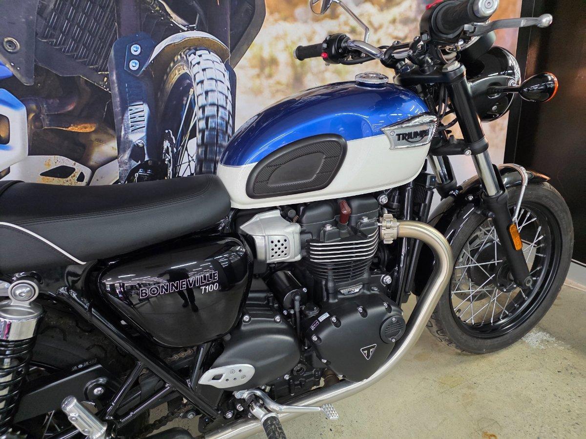 2022 TRIUMPH BONNEVILLE T100 ROAD