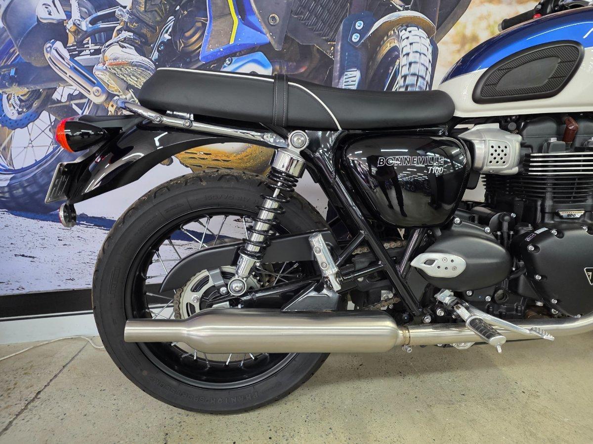 2022 TRIUMPH BONNEVILLE T100 ROAD