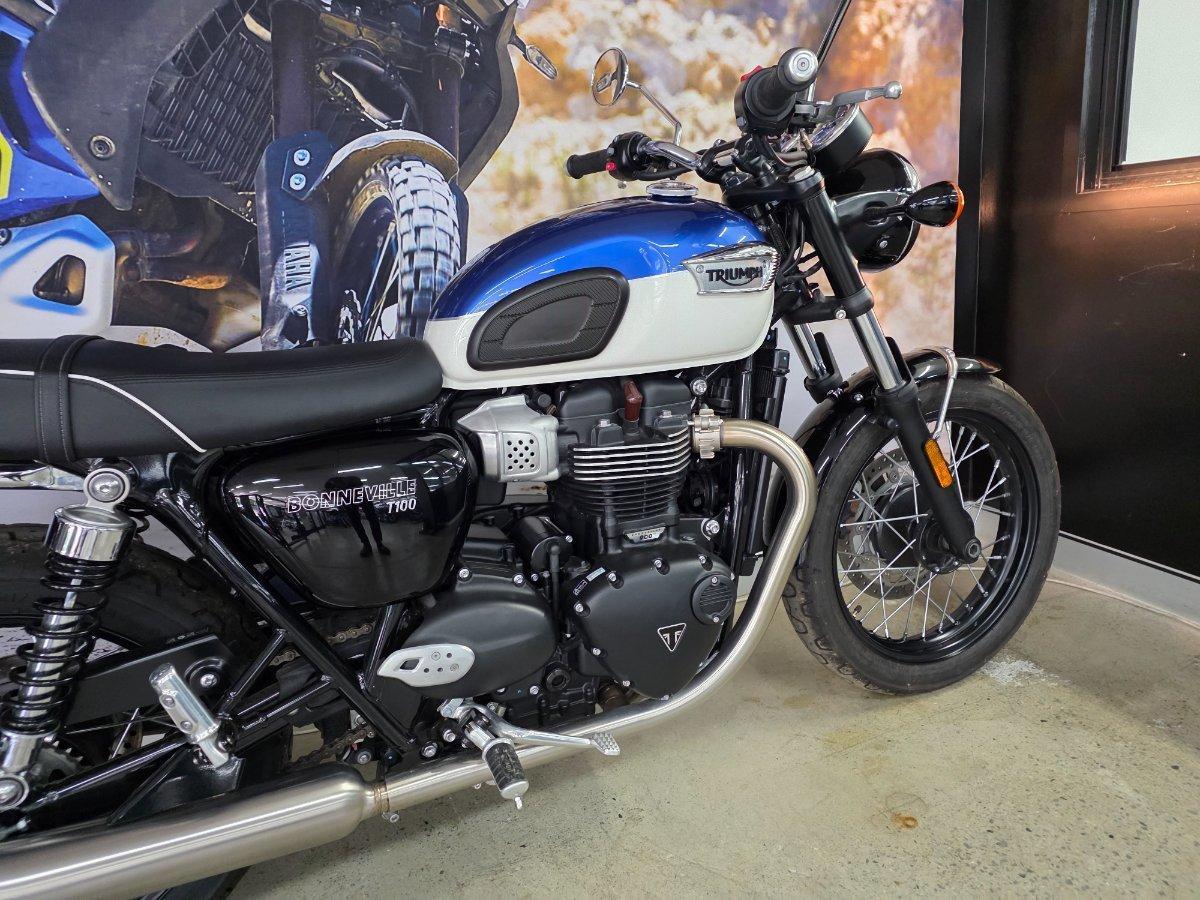 2022 TRIUMPH BONNEVILLE T100 ROAD