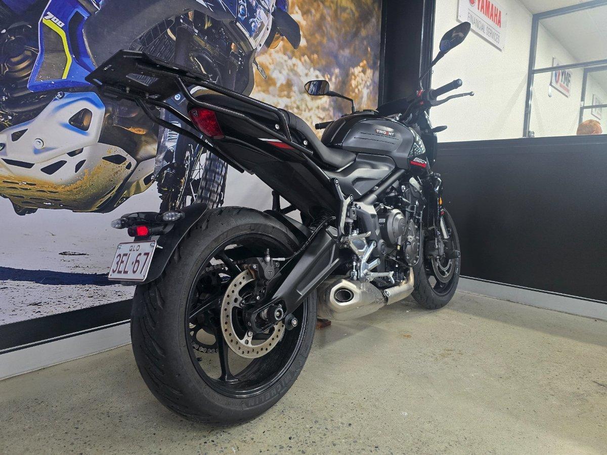 2025 TRIUMPH TRIDENT 660 ROAD