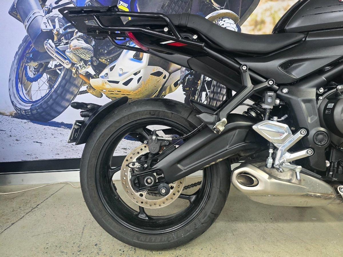 2025 TRIUMPH TRIDENT 660 ROAD