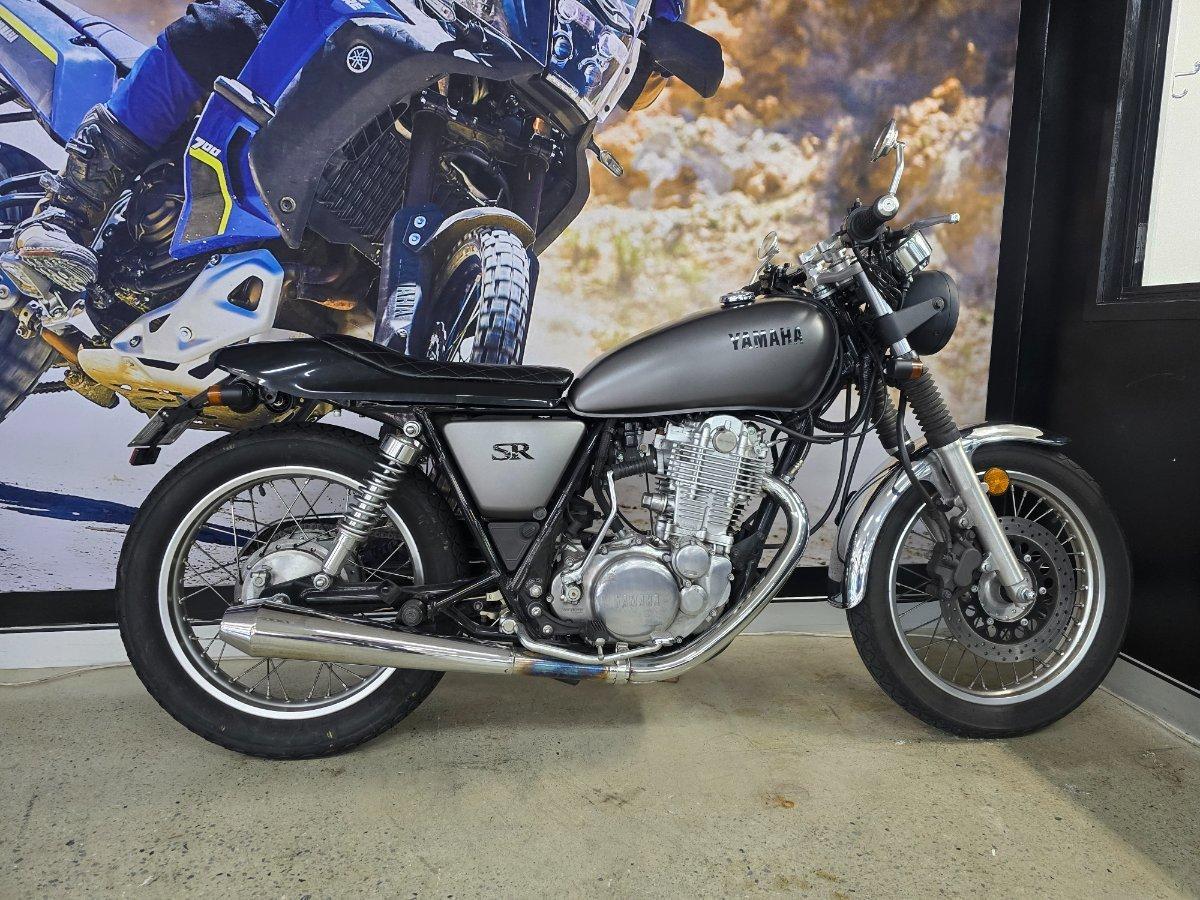 2014 YAMAHA SR400 ROAD