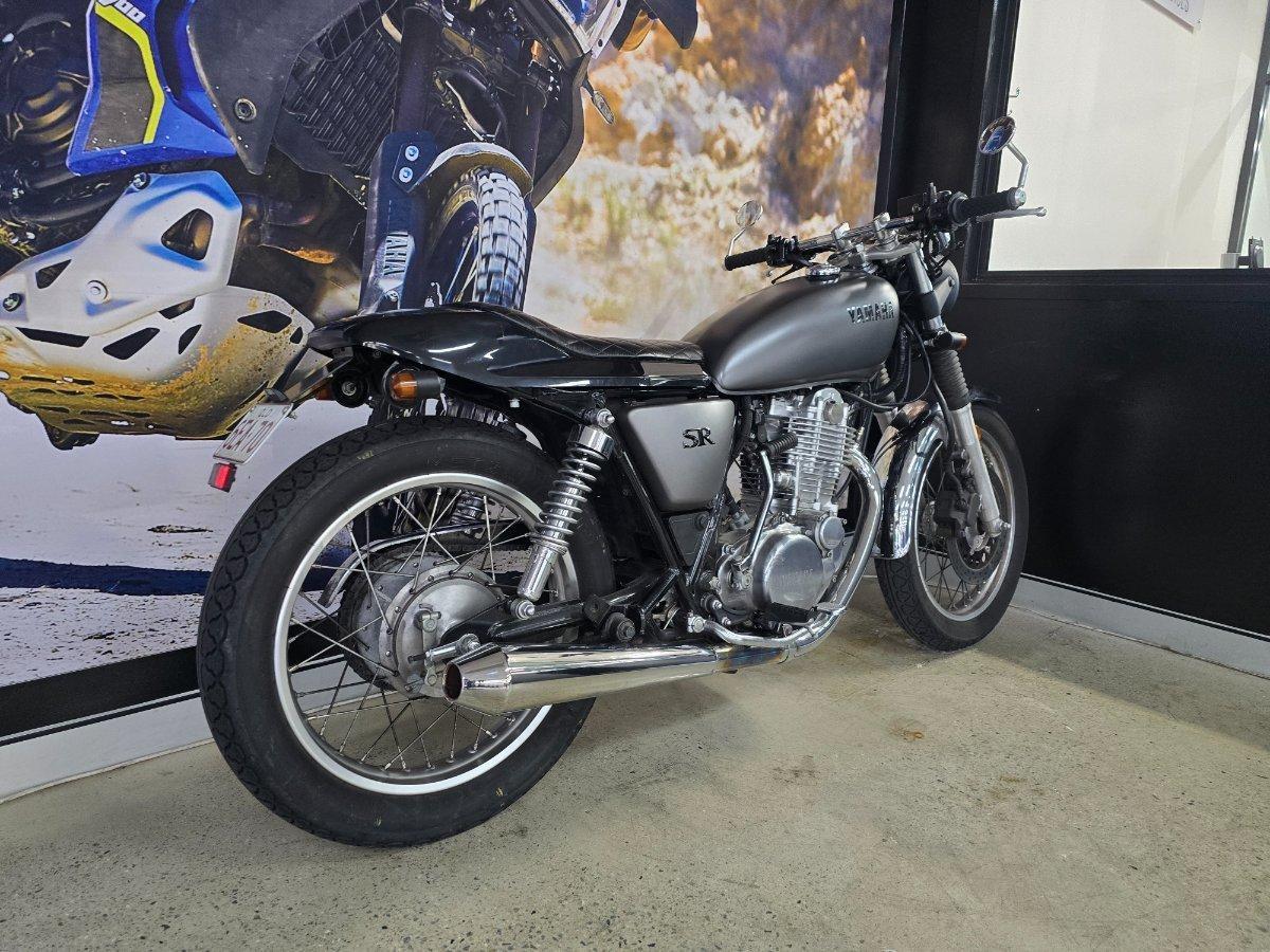 2014 YAMAHA SR400 ROAD
