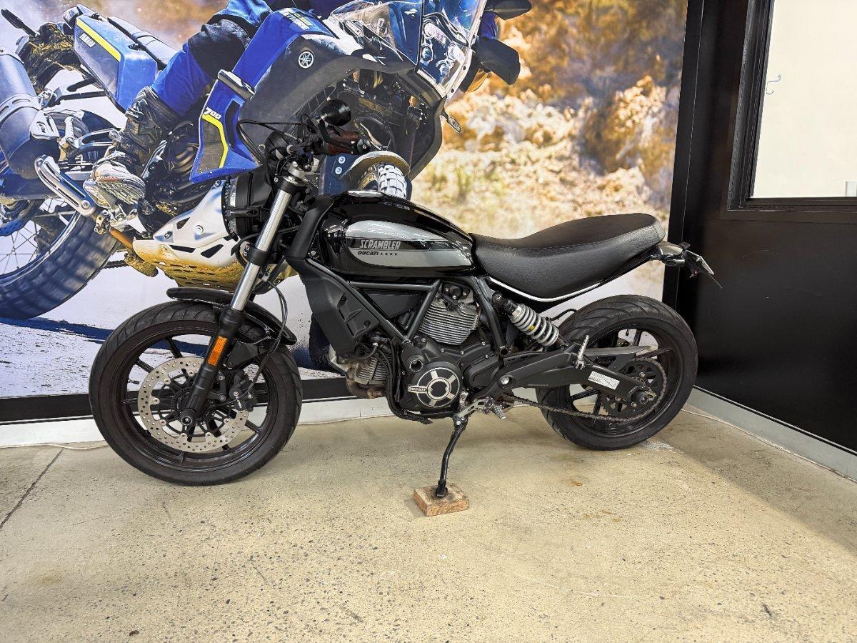 2016 DUCATI SCRAMBLER CLASSIC SPORTS