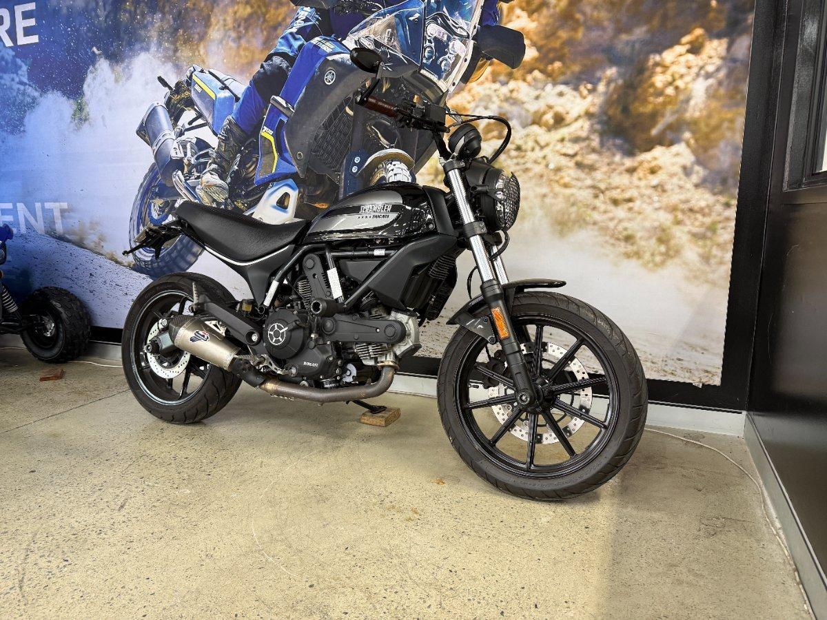 2016 DUCATI SCRAMBLER CLASSIC SPORTS