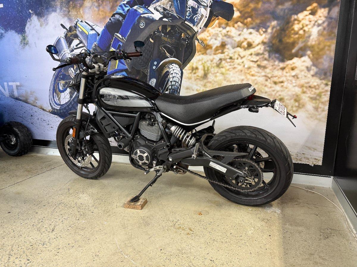 2016 DUCATI SCRAMBLER CLASSIC SPORTS