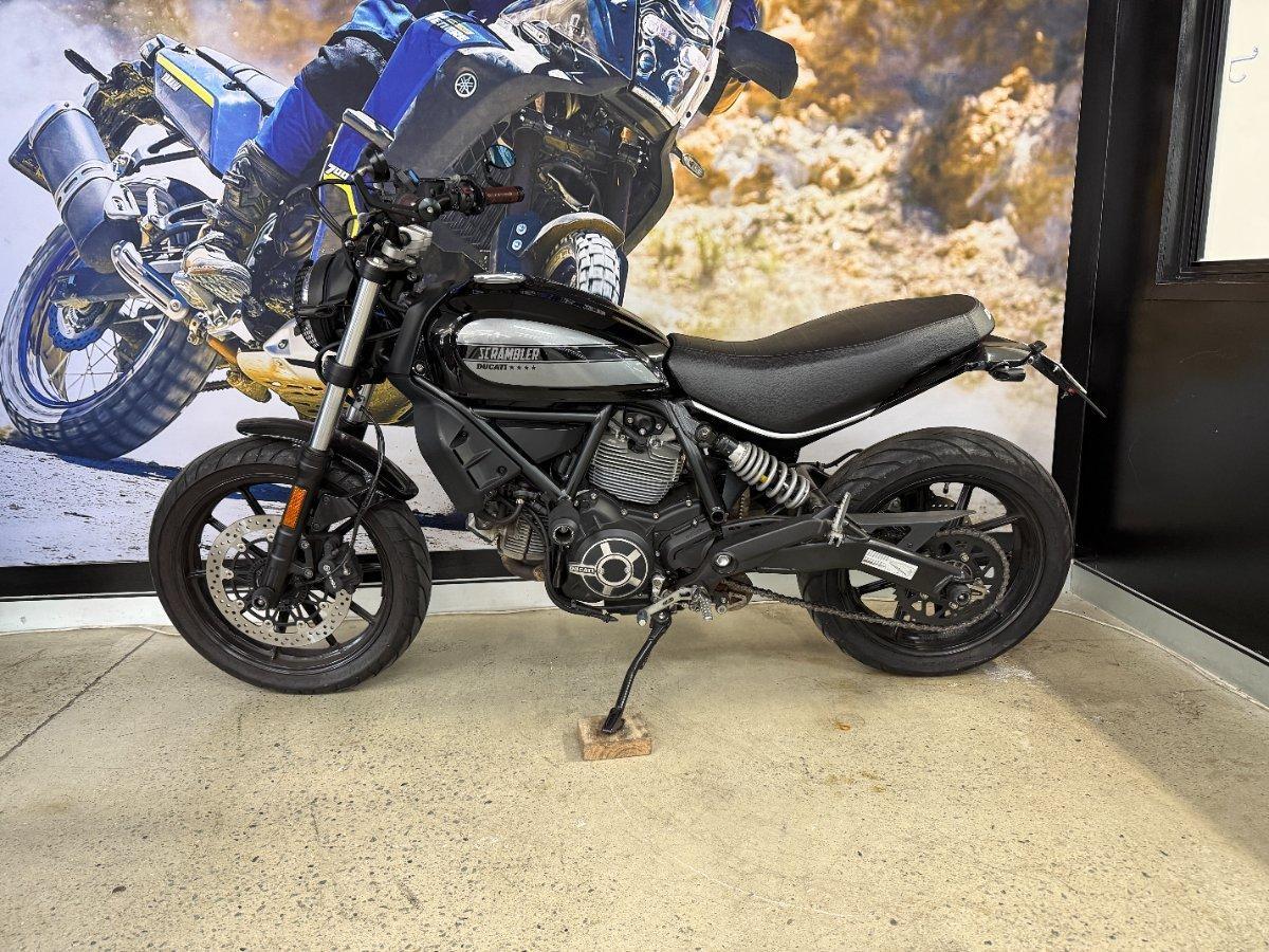 2016 DUCATI SCRAMBLER CLASSIC SPORTS