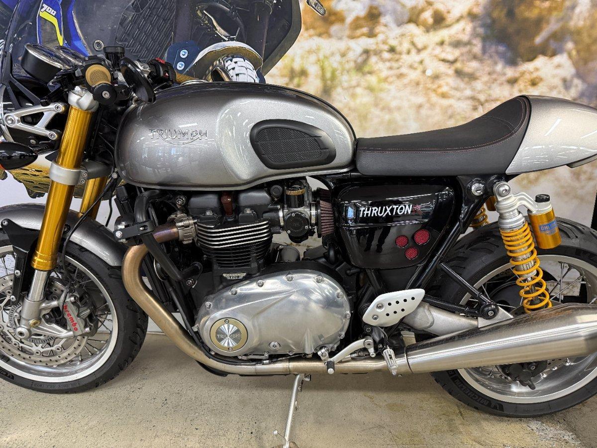 2017 TRIUMPH THRUXTON 1200 R ROAD