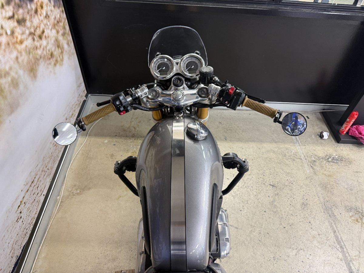 2017 TRIUMPH THRUXTON 1200 R ROAD