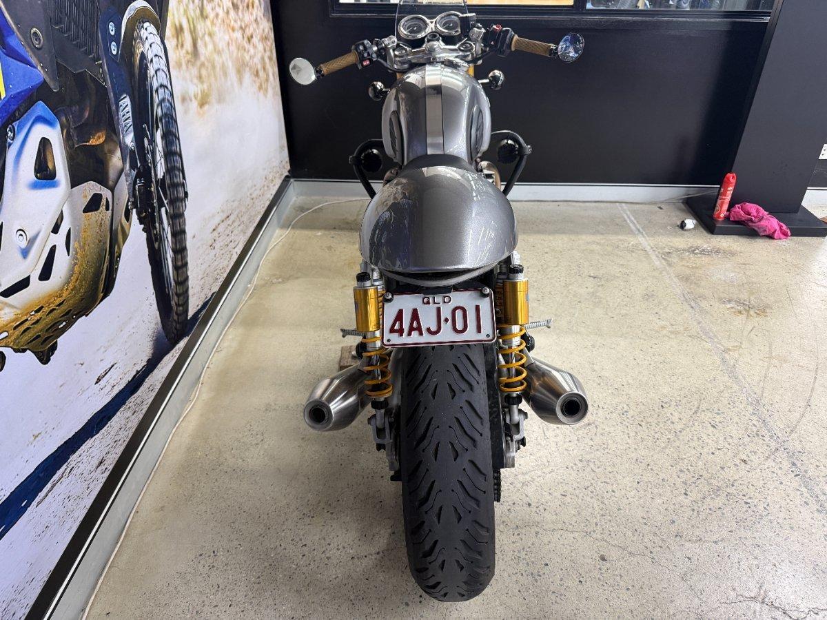 2017 TRIUMPH THRUXTON 1200 R ROAD