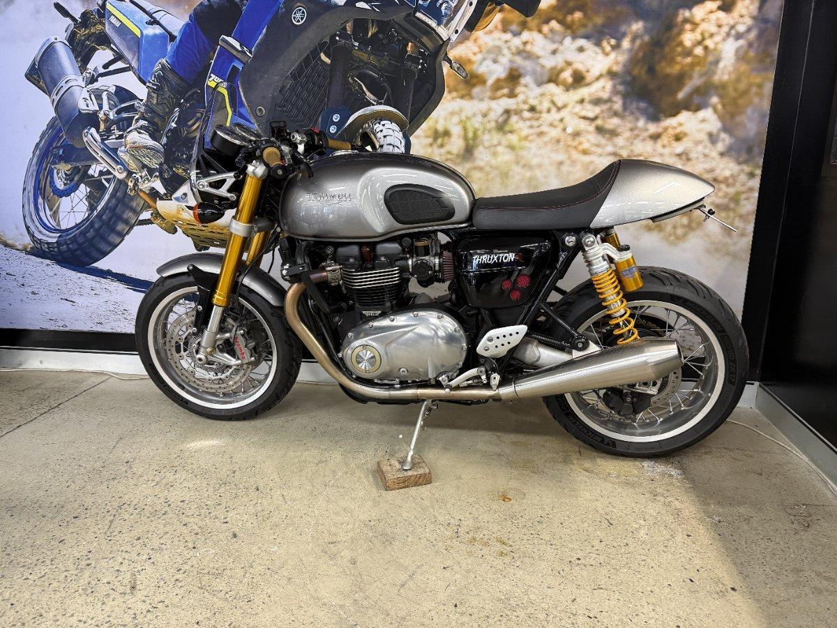 2017 TRIUMPH THRUXTON 1200 R ROAD