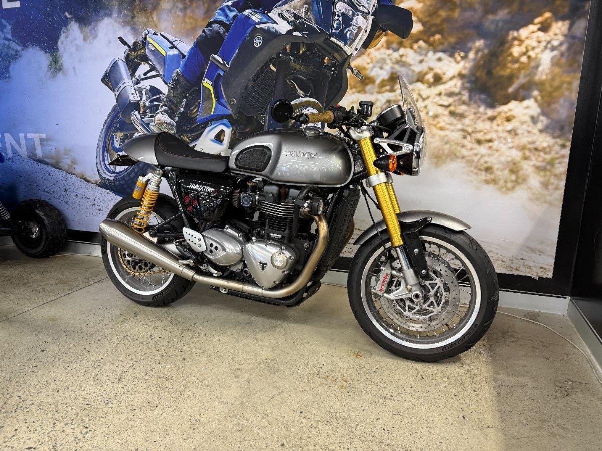 2017 TRIUMPH THRUXTON 1200 R ROAD