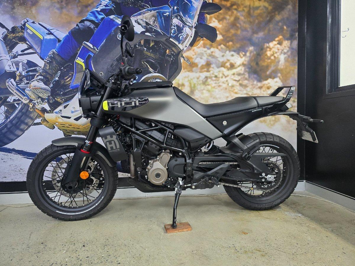 2025 HUSQVARNA SVARTPILEN 401 ROAD