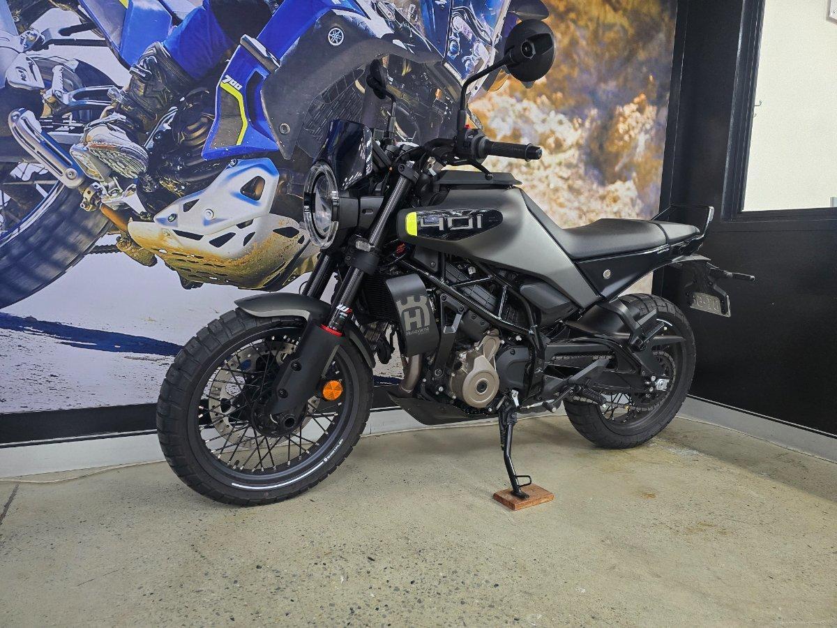 2025 HUSQVARNA SVARTPILEN 401 ROAD