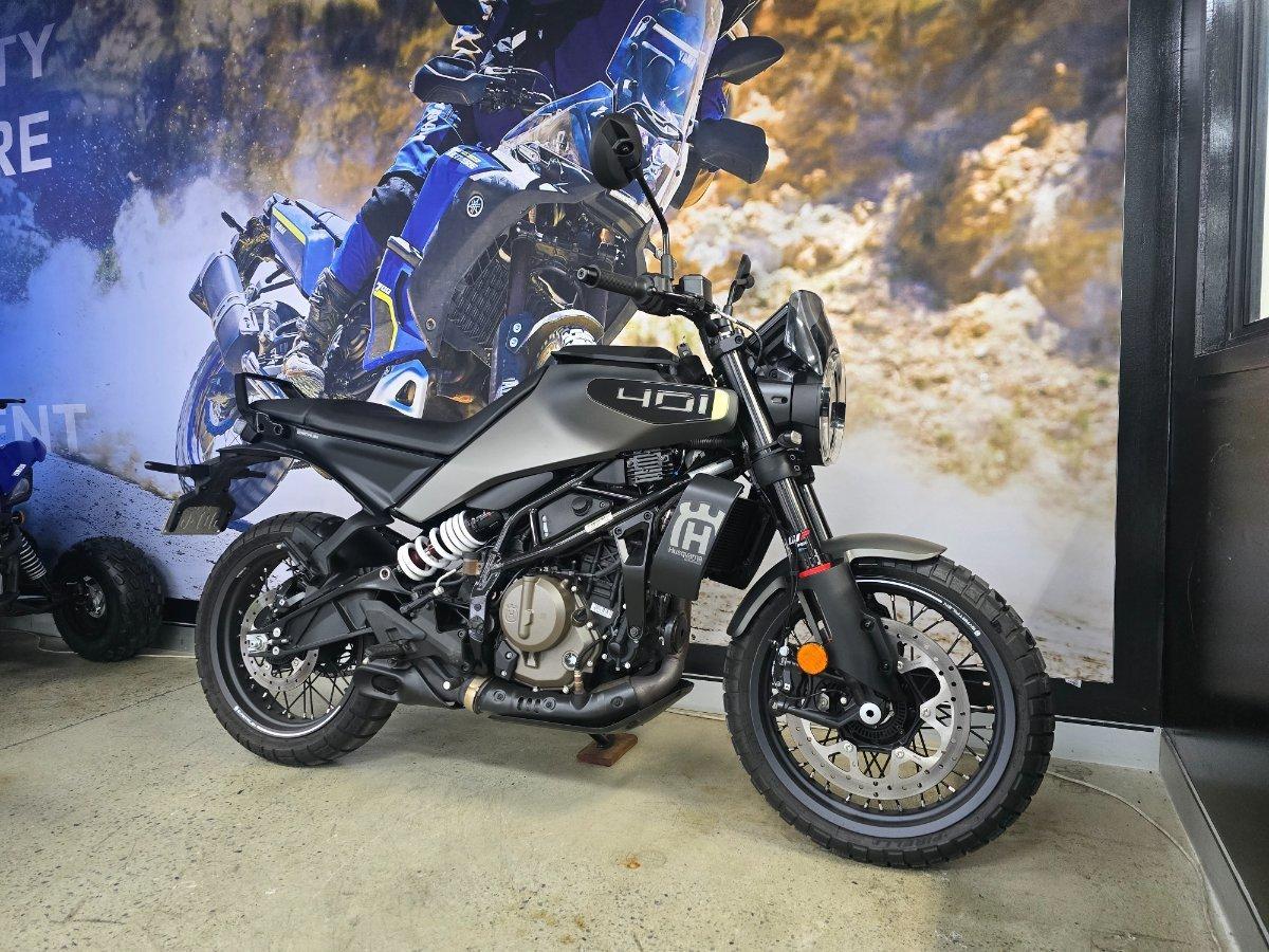 2025 HUSQVARNA SVARTPILEN 401 ROAD