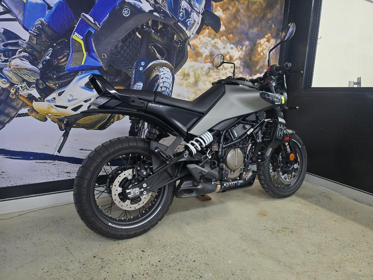 2025 HUSQVARNA SVARTPILEN 401 ROAD