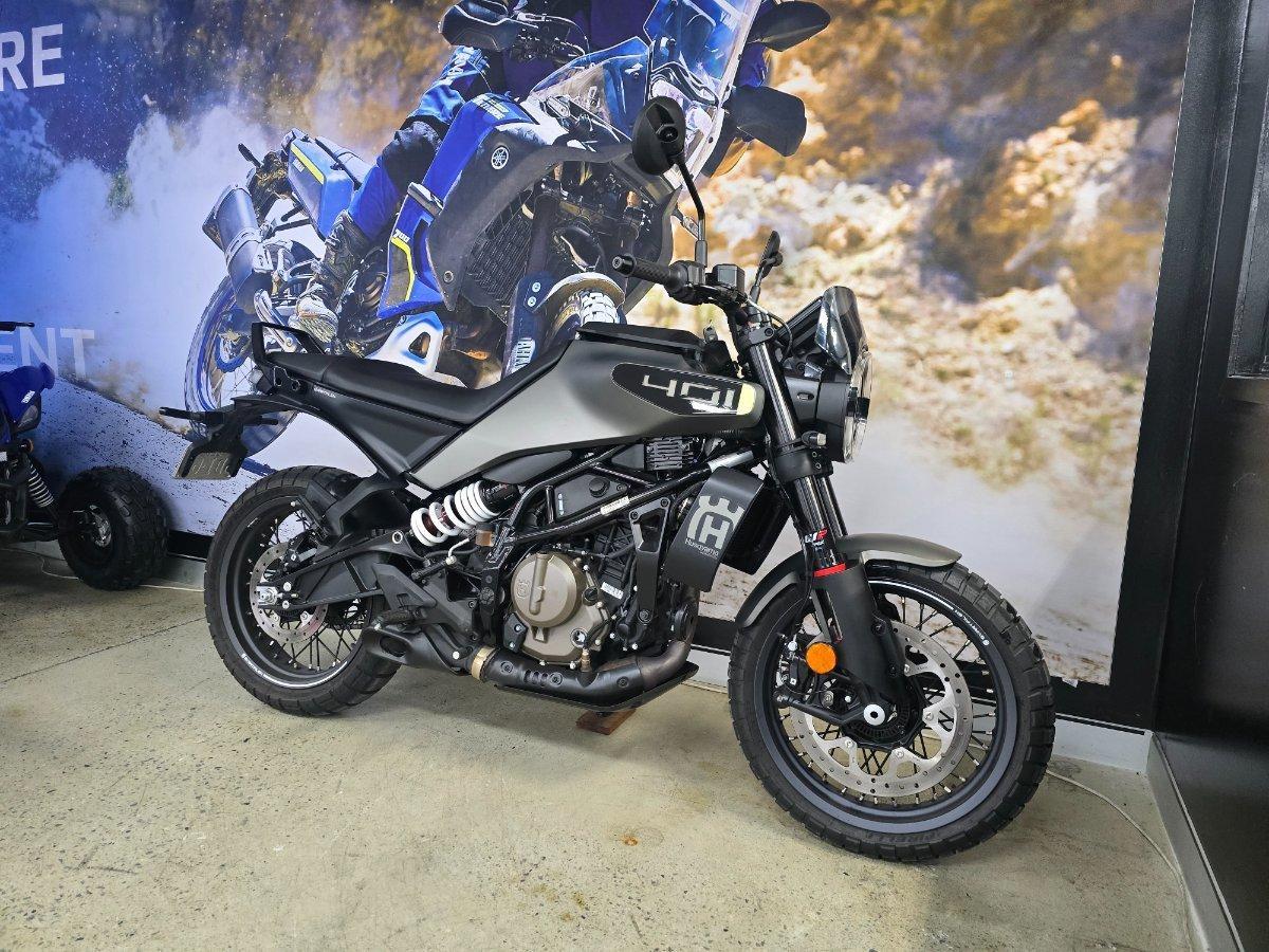 2025 HUSQVARNA SVARTPILEN 401 ROAD