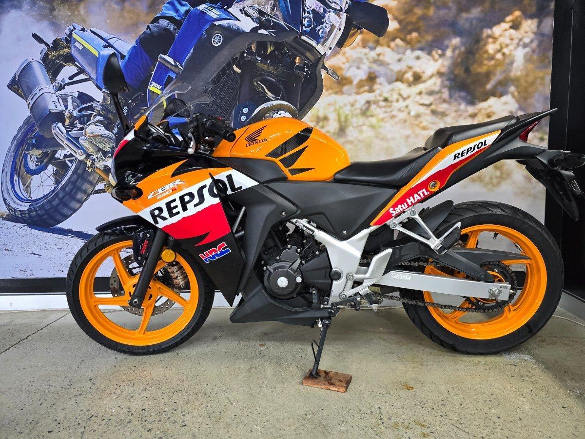 2013 HONDA CBR250R SE REPSOL SPORTS
