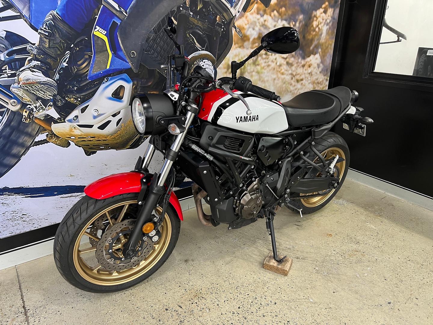 2021 YAMAHA XSR700 ROAD
