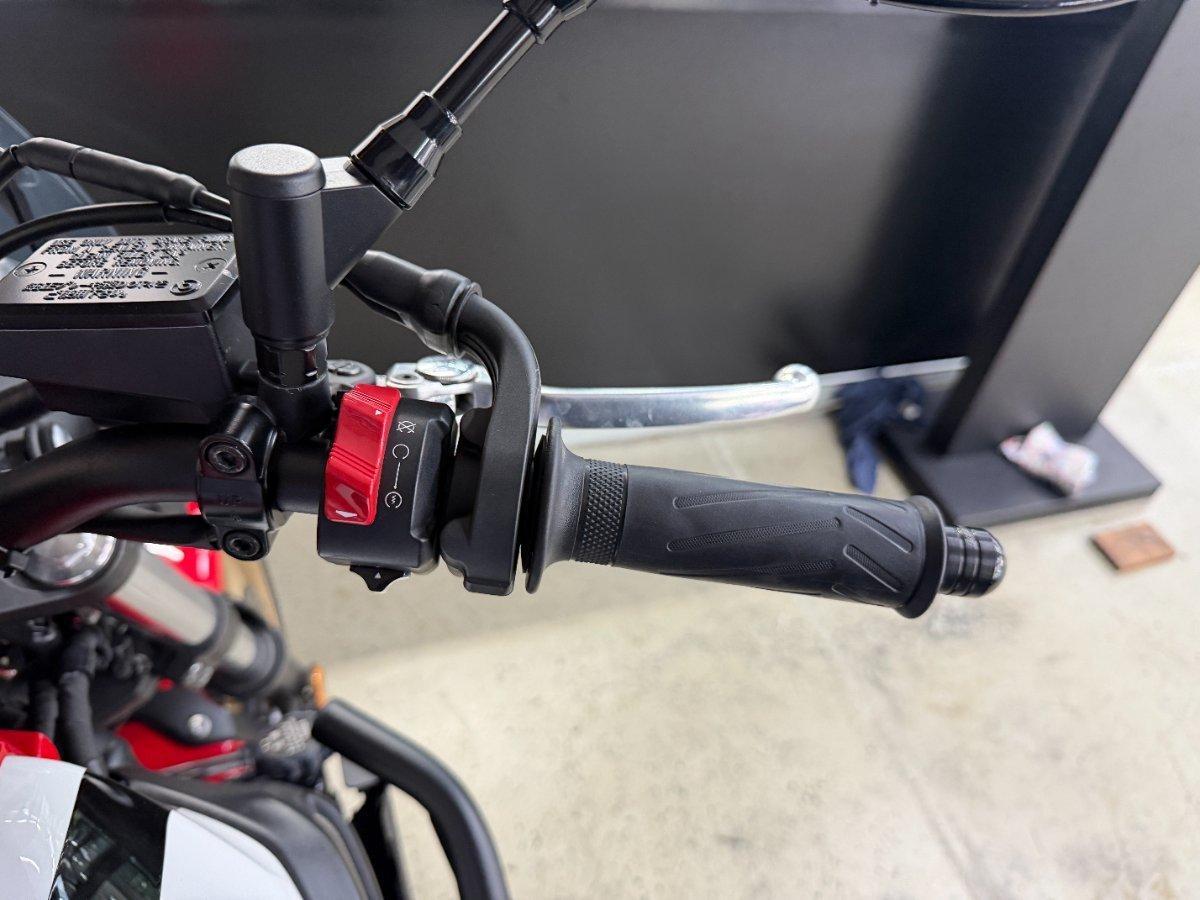 2021 YAMAHA XSR700 ROAD