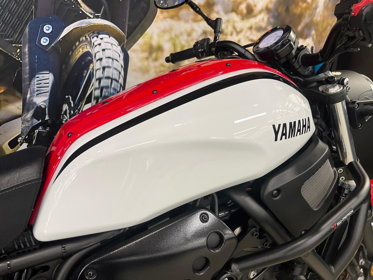 2021 YAMAHA XSR700 ROAD