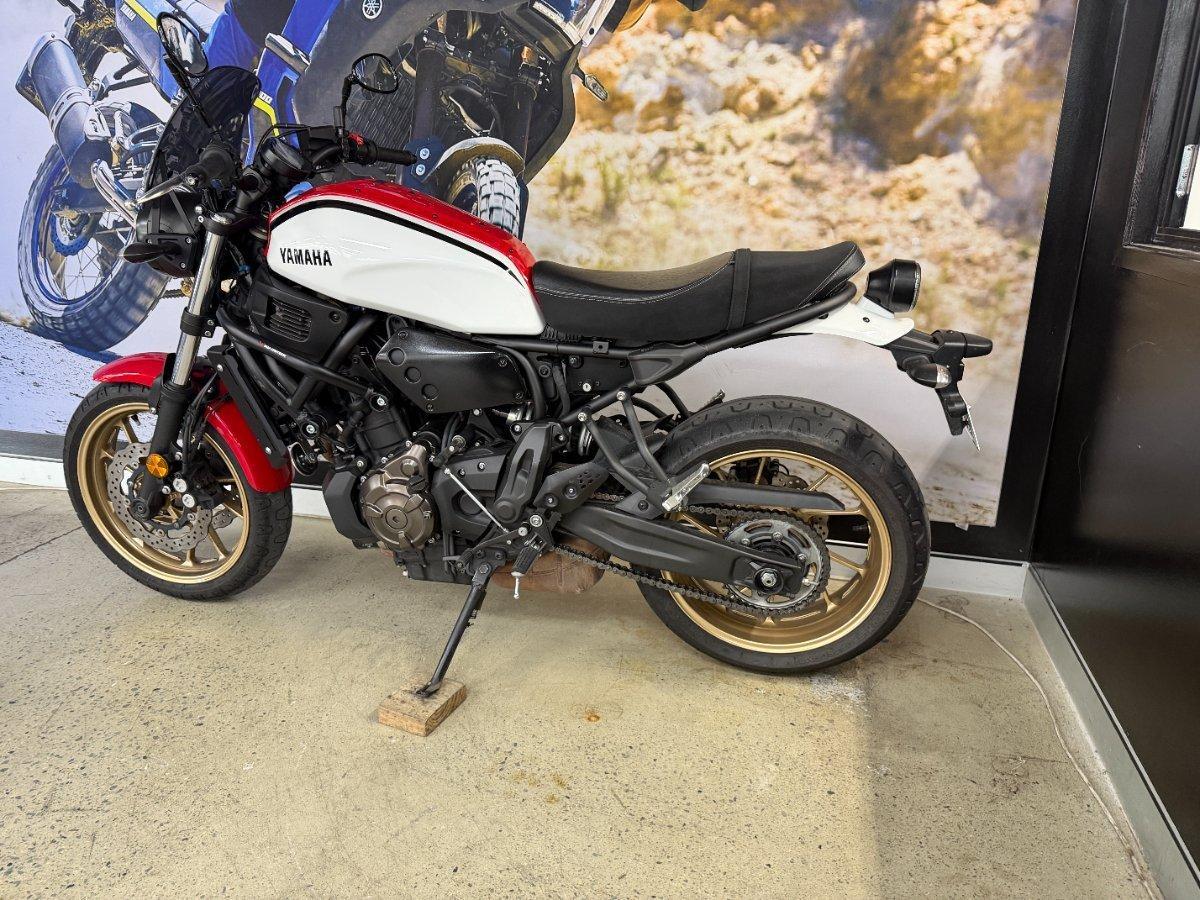 2021 YAMAHA XSR700 ROAD