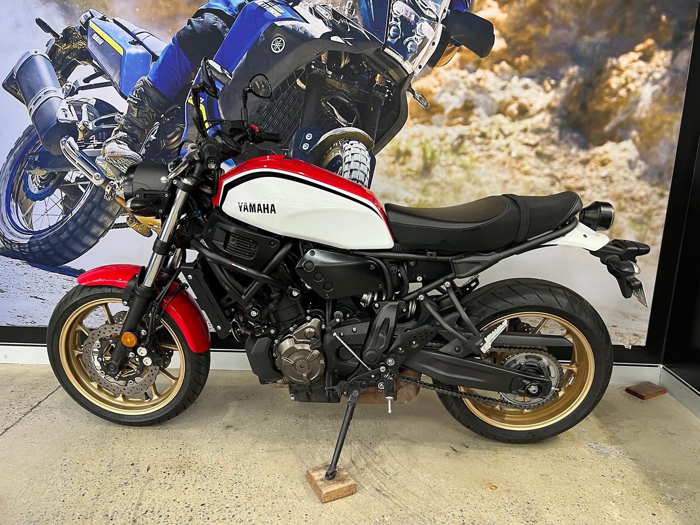 2021 YAMAHA XSR700 ROAD