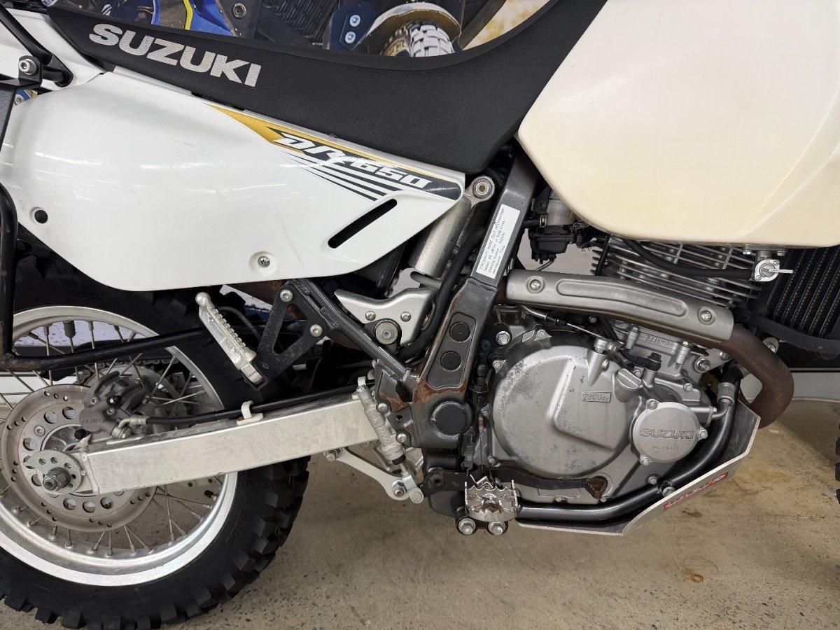 2014 SUZUKI DR650SE DUAL SPORTS