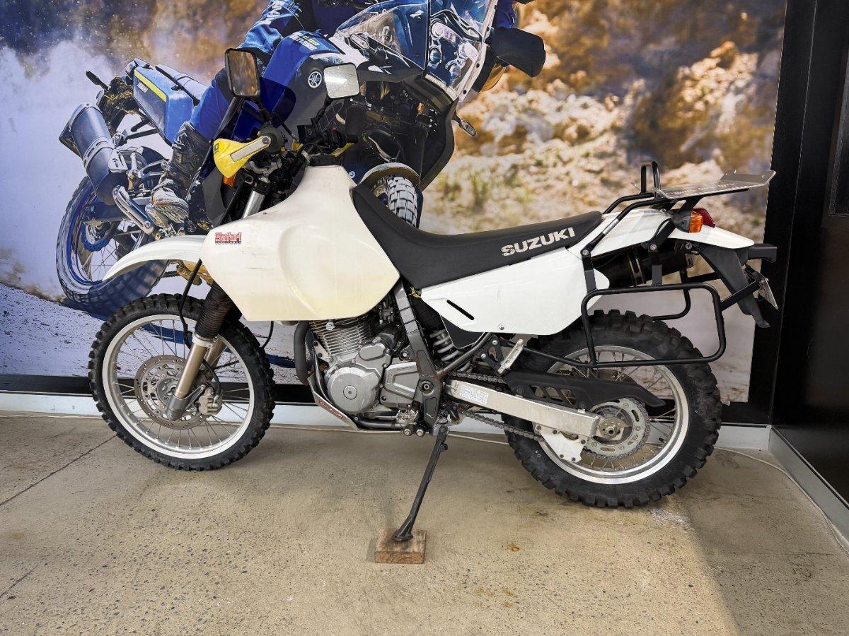 2014 SUZUKI DR650SE DUAL SPORTS