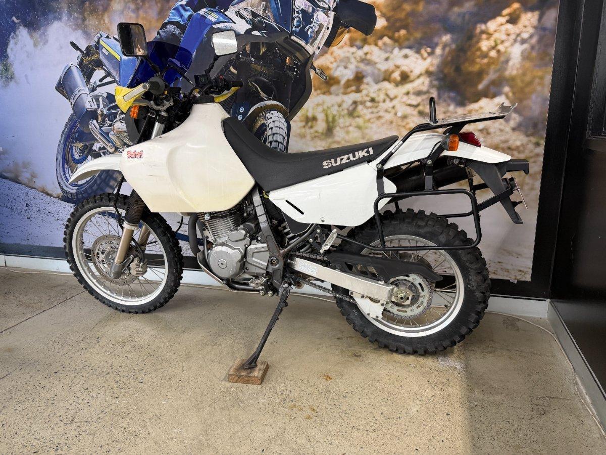 2014 SUZUKI DR650SE DUAL SPORTS