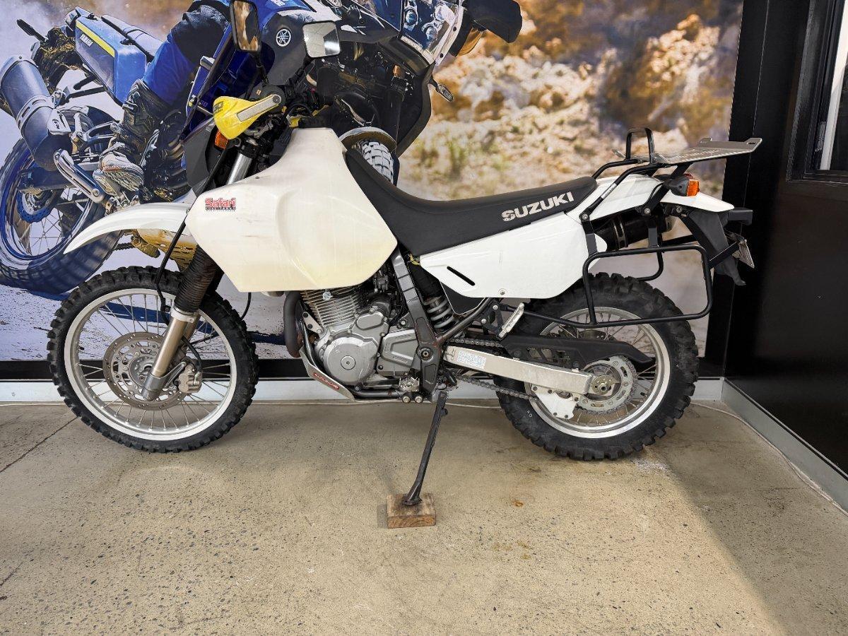 2014 SUZUKI DR650SE DUAL SPORTS