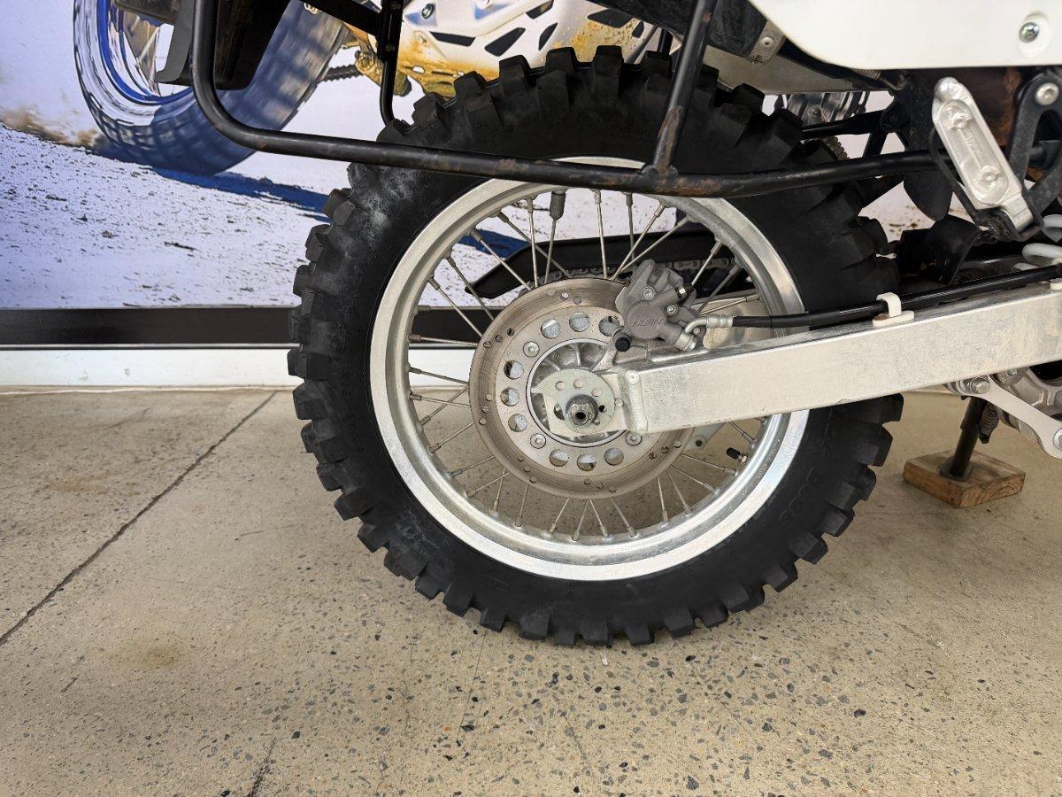 2014 SUZUKI DR650SE DUAL SPORTS