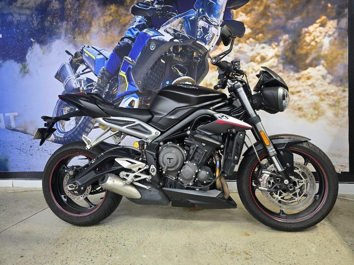 2020 TRIUMPH STREET TRIPLE RS ROAD