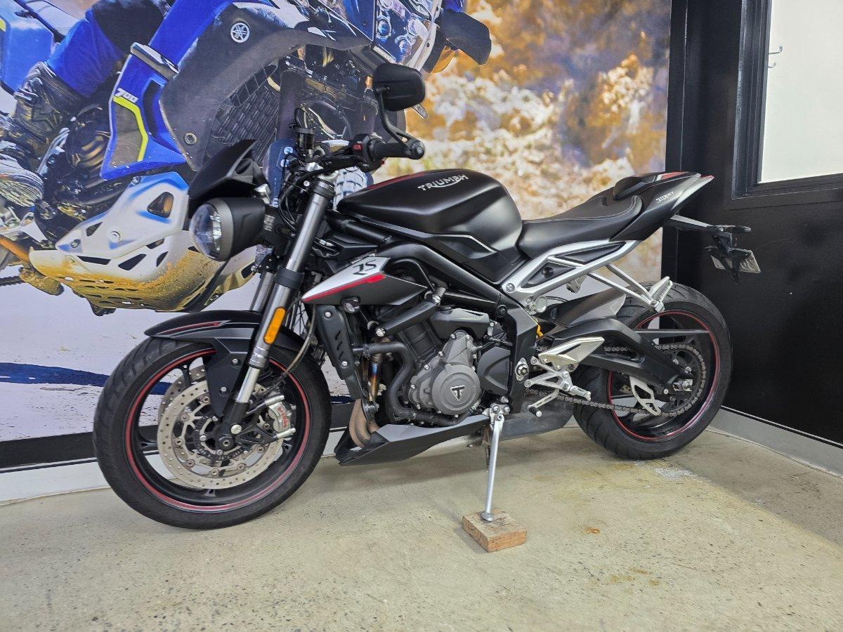 2020 TRIUMPH STREET TRIPLE RS ROAD