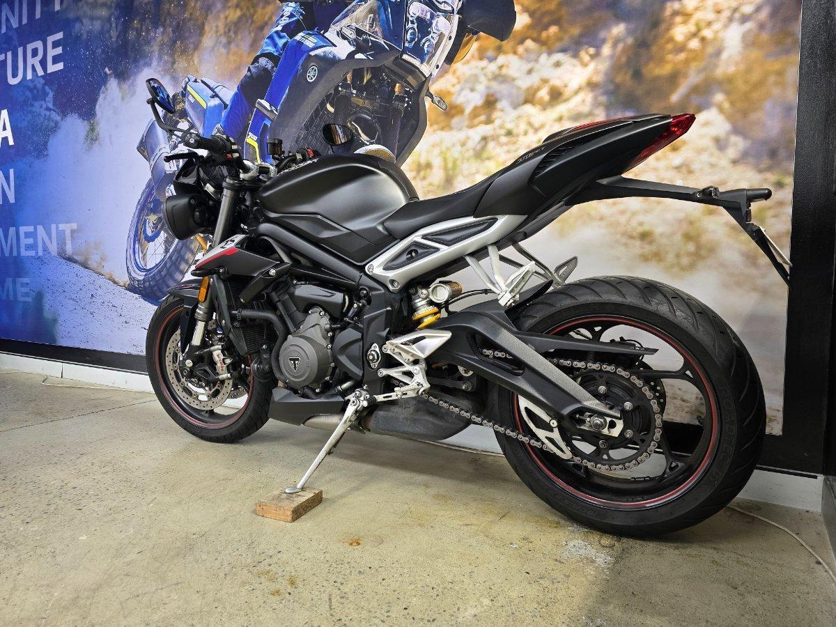 2020 TRIUMPH STREET TRIPLE RS ROAD