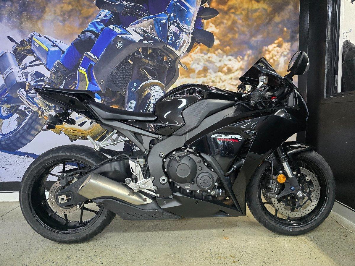 2012 HONDA CBR1000RR (FIREBLADE) SPORTS