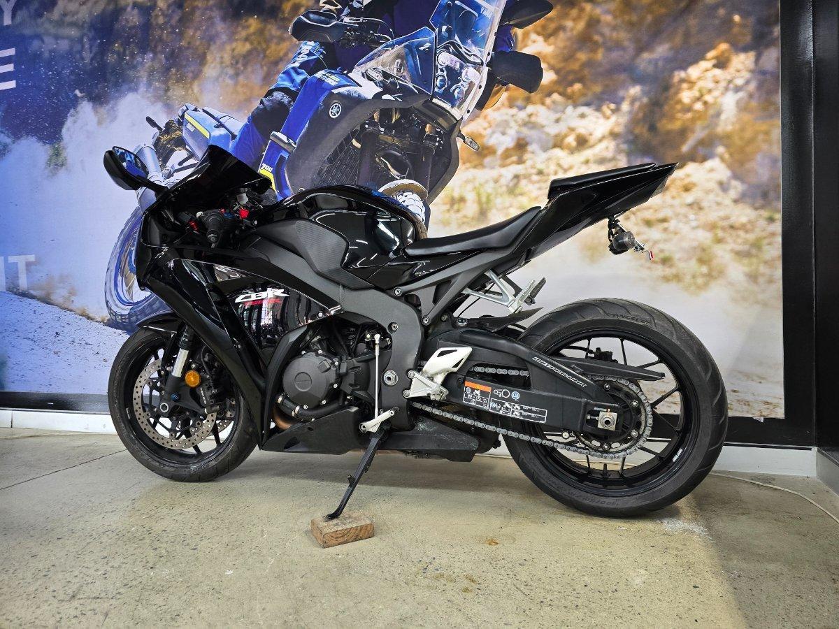 2012 HONDA CBR1000RR (FIREBLADE) SPORTS